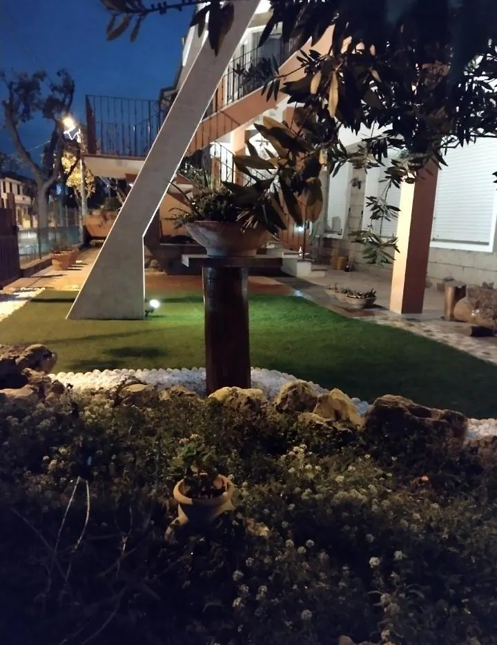 Il Ginepro Del Campidano Bed and Breakfast Nuraminis 0*,  Ιταλία